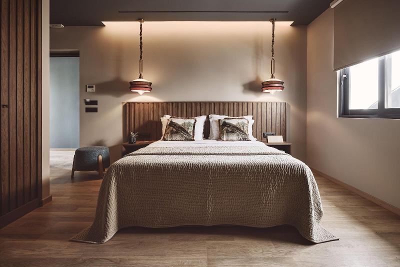 O2 Suites Glyfada image