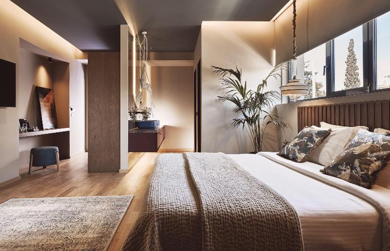 O2 Suites Glyfada image
