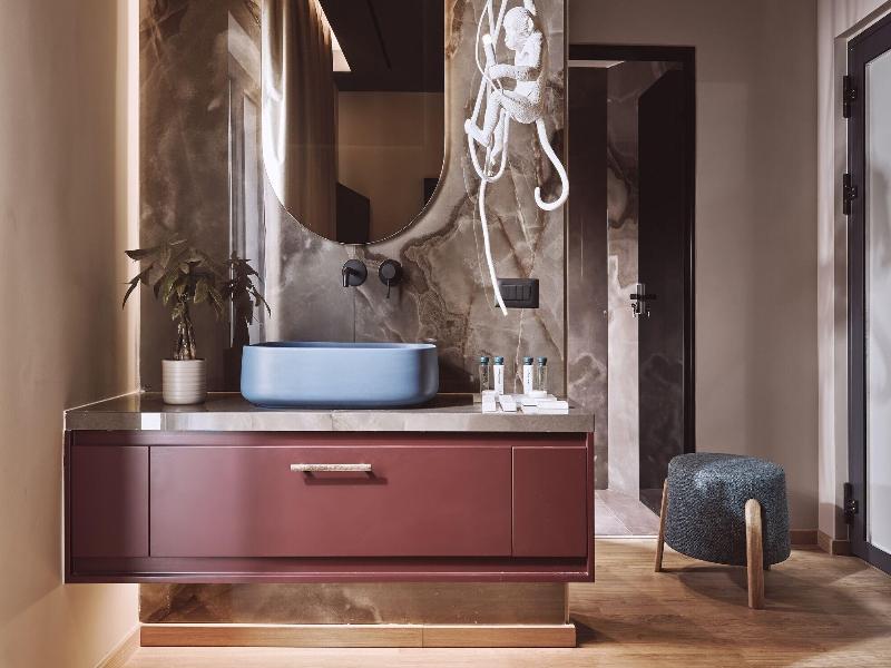 O2 Suites Glyfada image