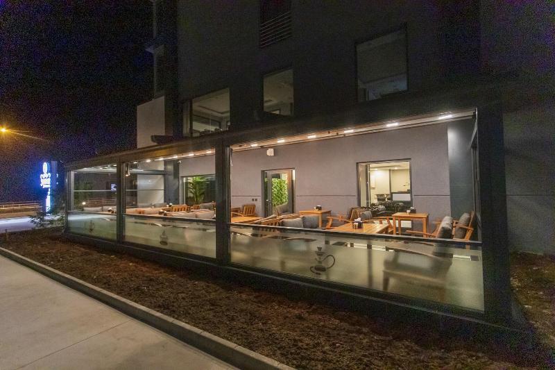 Azehrar Suit Hotel image