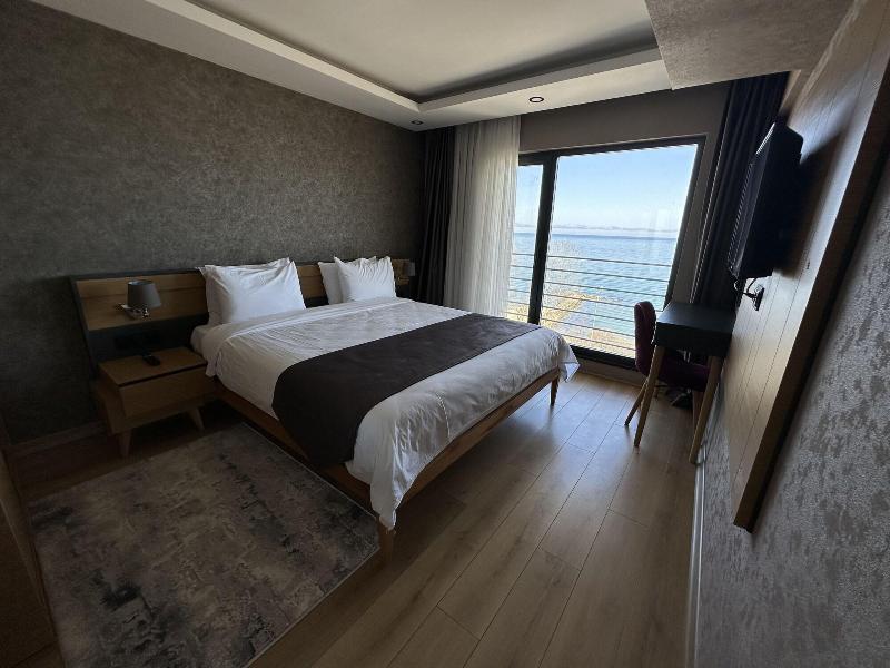 Azehrar Suit Hotel image