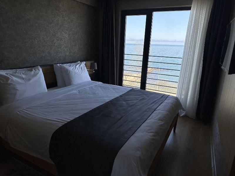 Azehrar Suit Hotel image