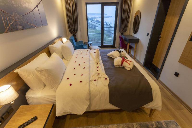 Azehrar Suit Hotel image