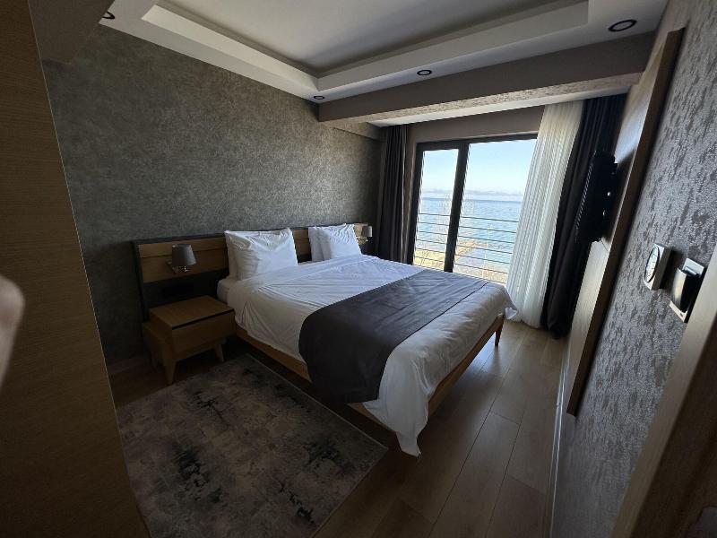 Azehrar Suit Hotel image