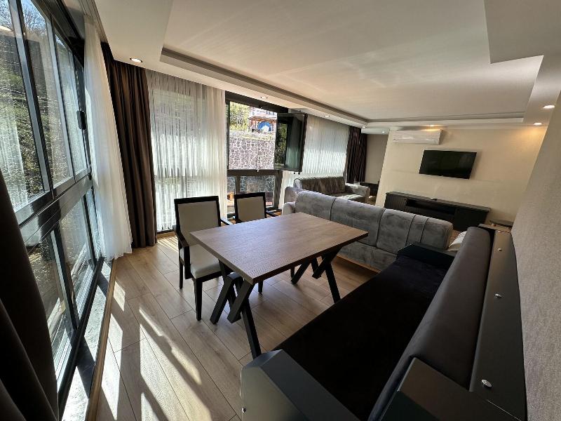 Azehrar Suit Hotel image