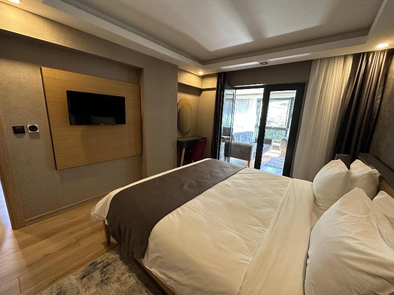 Azehrar Suit Hotel image