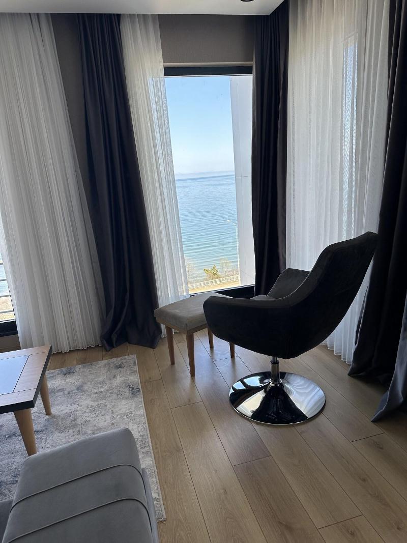 Azehrar Suit Hotel image