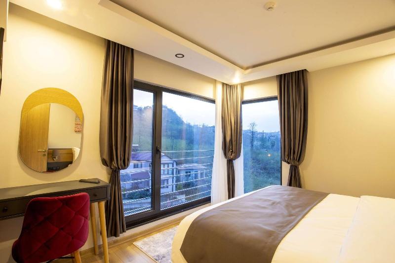 Azehrar Suit Hotel image