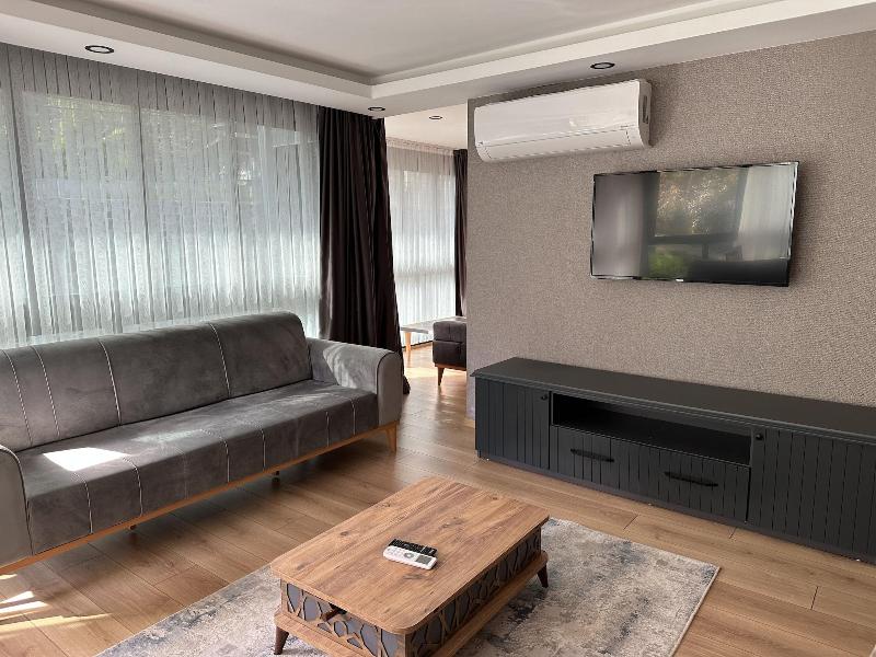 Azehrar Suit Hotel image