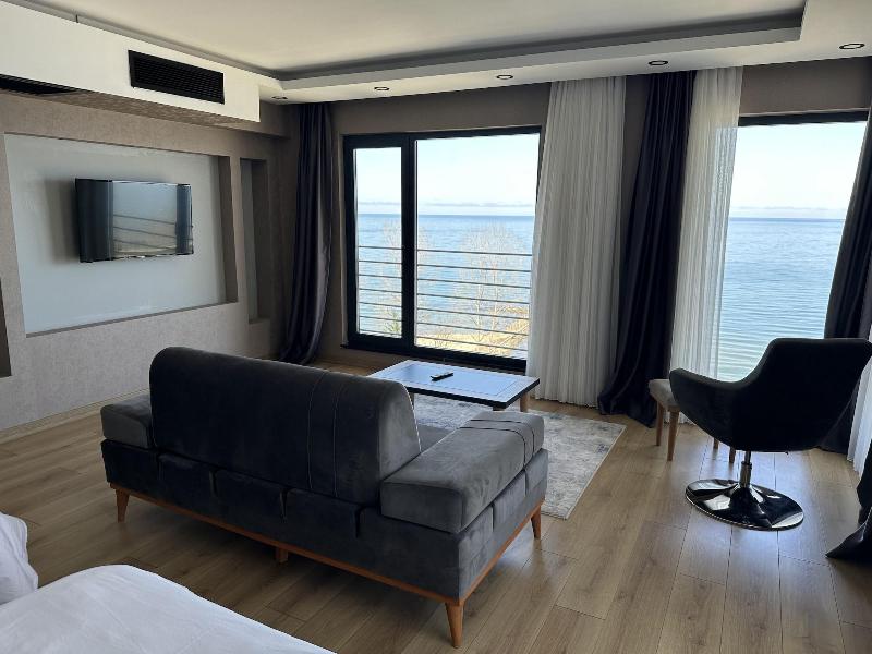 Azehrar Suit Hotel image