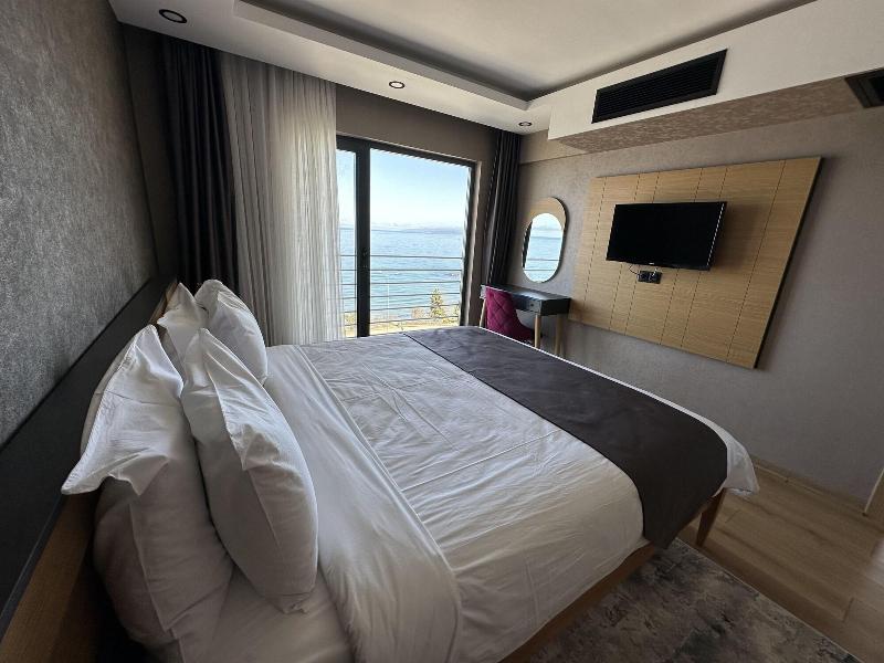 Azehrar Suit Hotel image