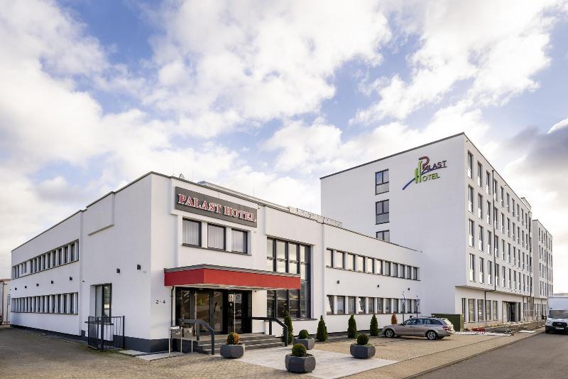 Palast Hotel image