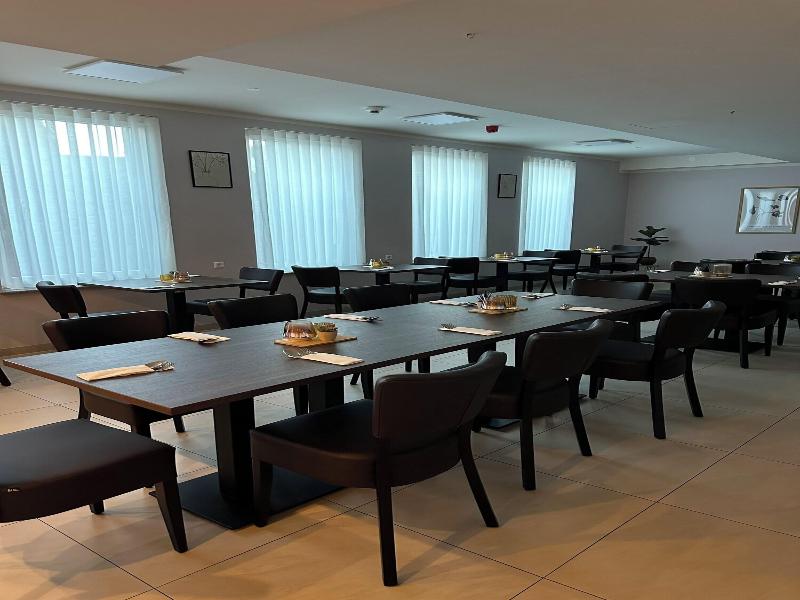 Palast Hotel image