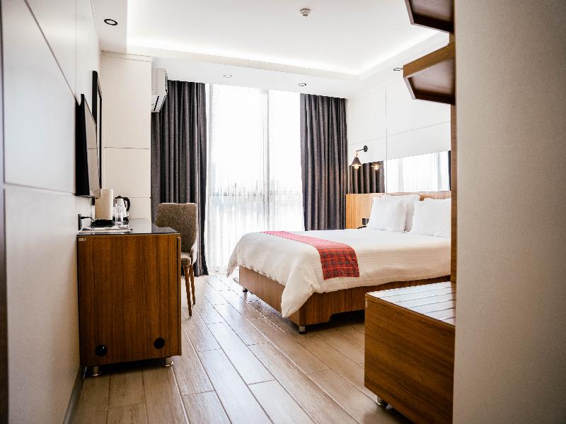 Maa Hotel And Suites image
