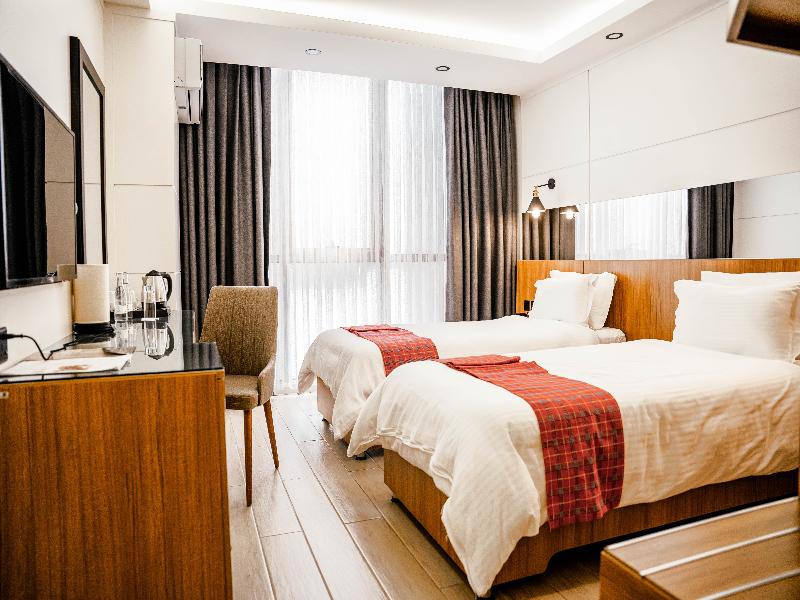Maa Hotel And Suites image