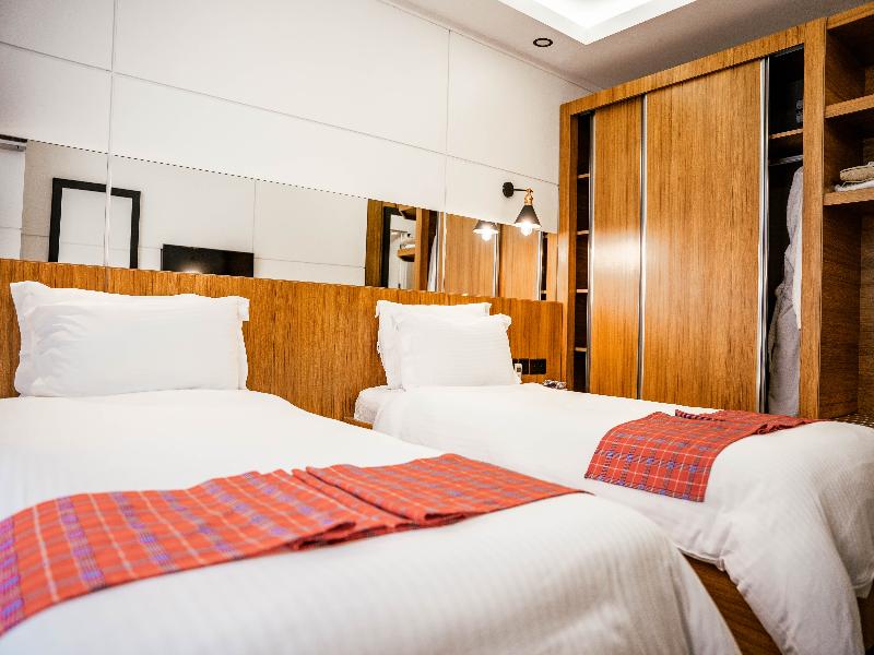 Maa Hotel And Suites image