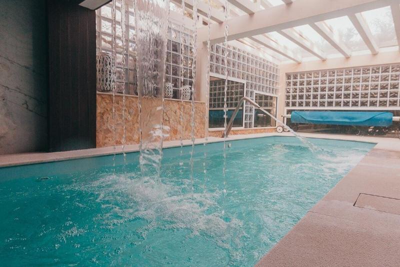Joy Beach House image