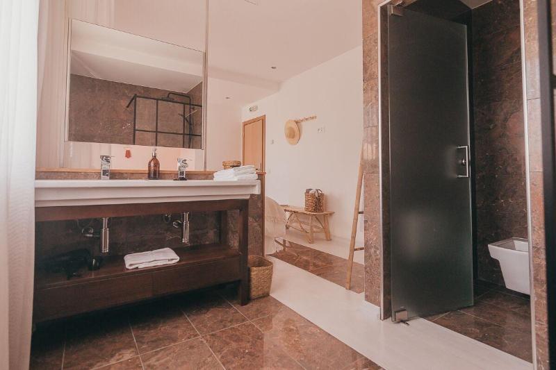 Joy Beach House image