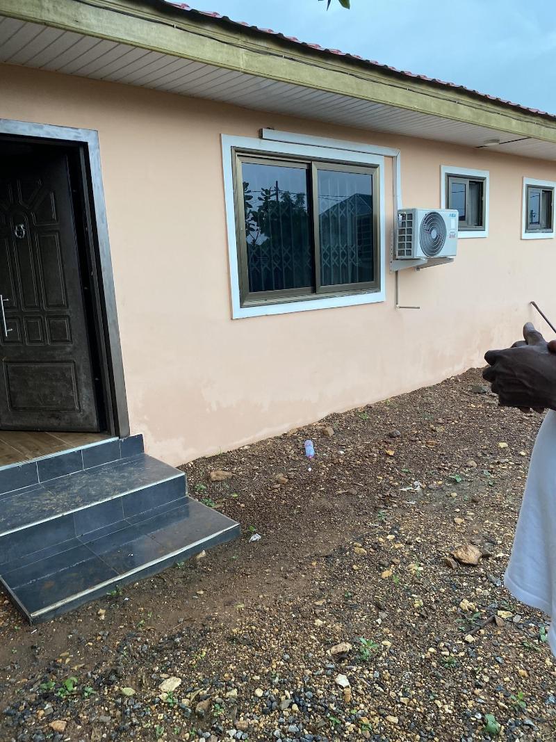 Brand New 3 Bed House In Oyibi Accra Ghana — photo 4
