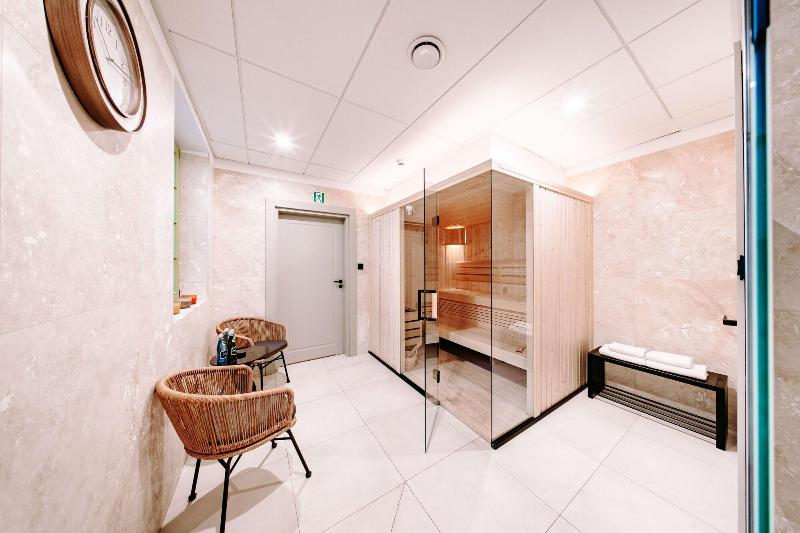 Hotel Eter image