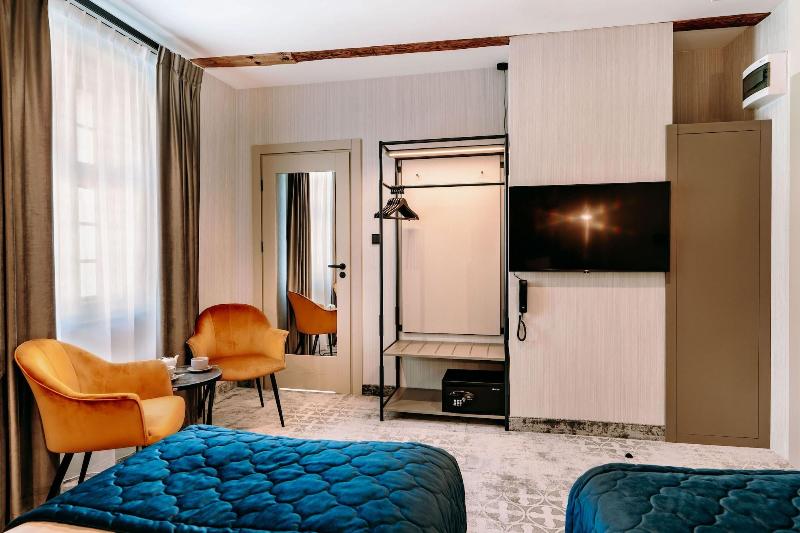 Hotel Eter image