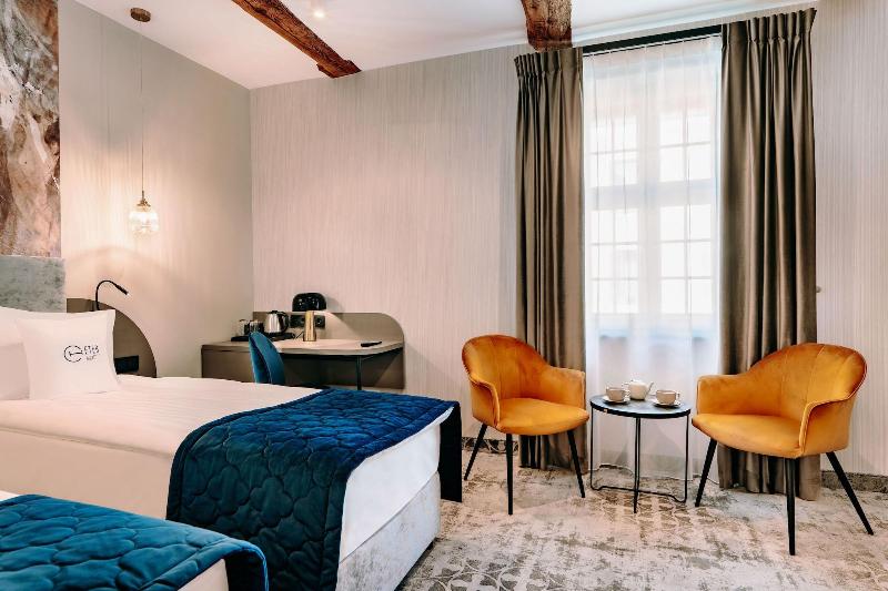 Hotel Eter image