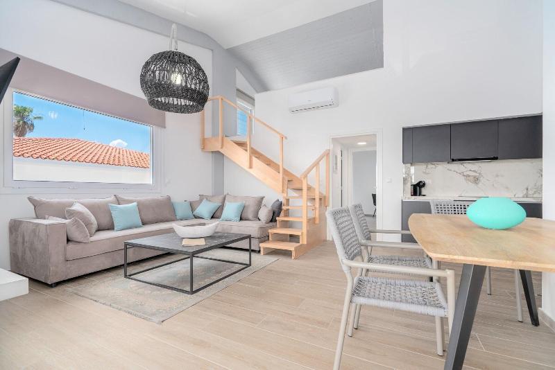 Costavasia Boutique Apartments image
