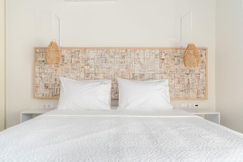 Costavasia Boutique Apartments image