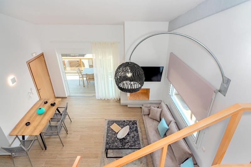 Costavasia Boutique Apartments image