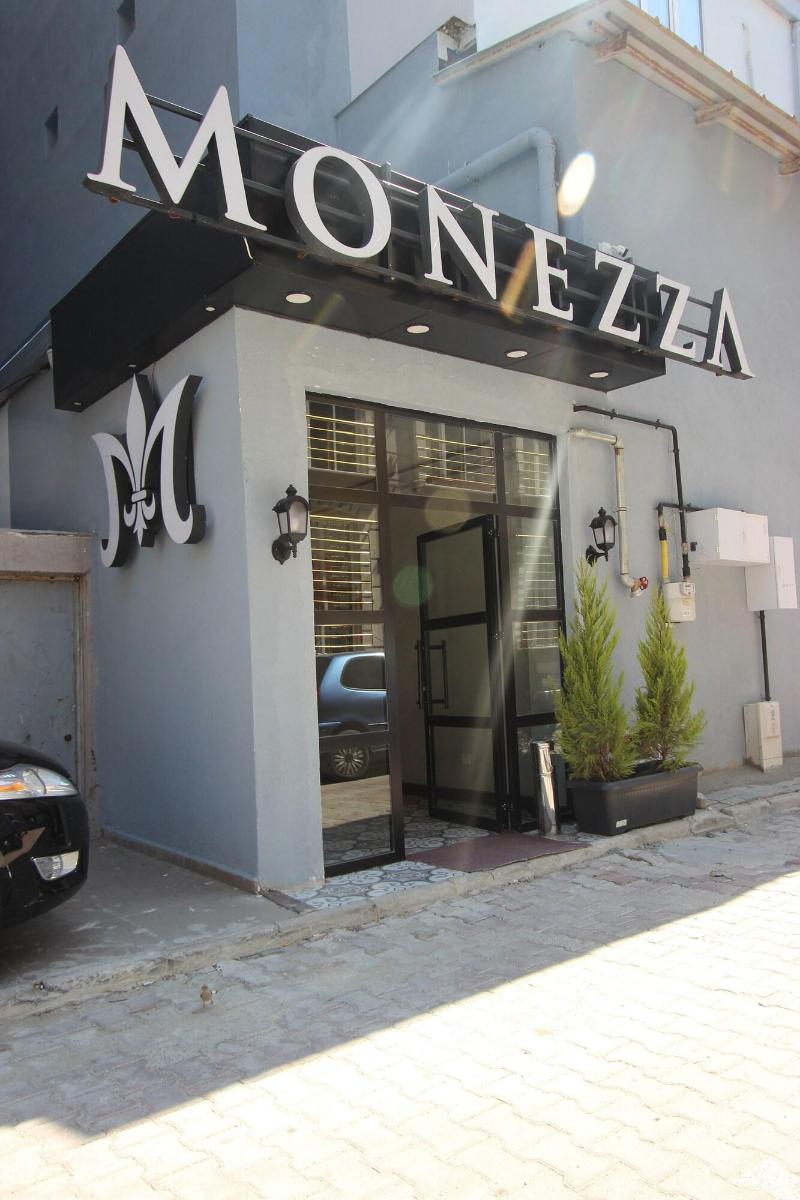 Monezza Hotel image