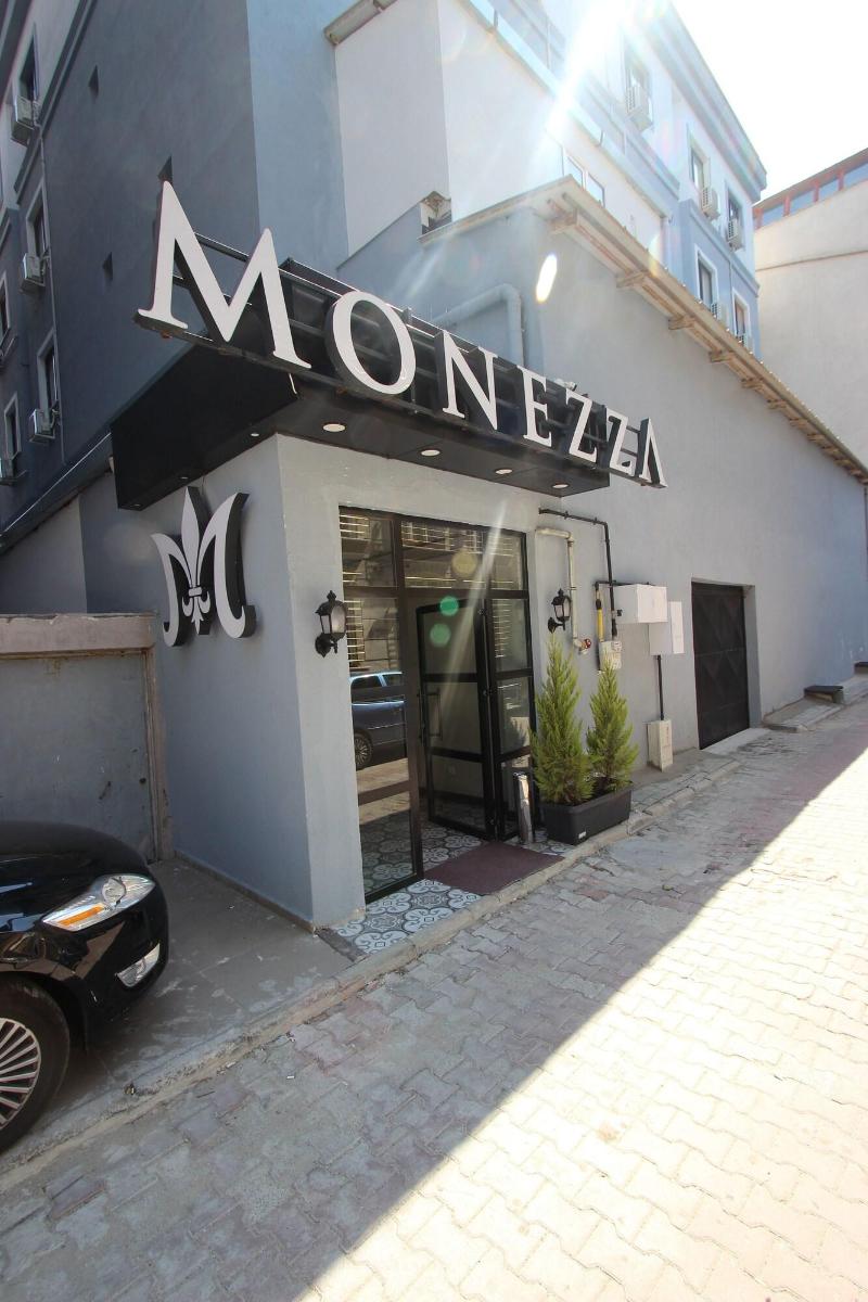 Monezza Hotel image