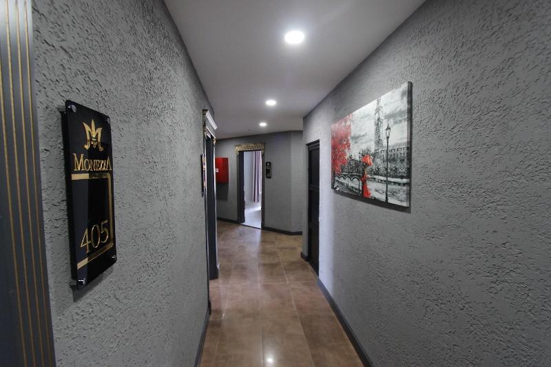 Monezza Hotel image