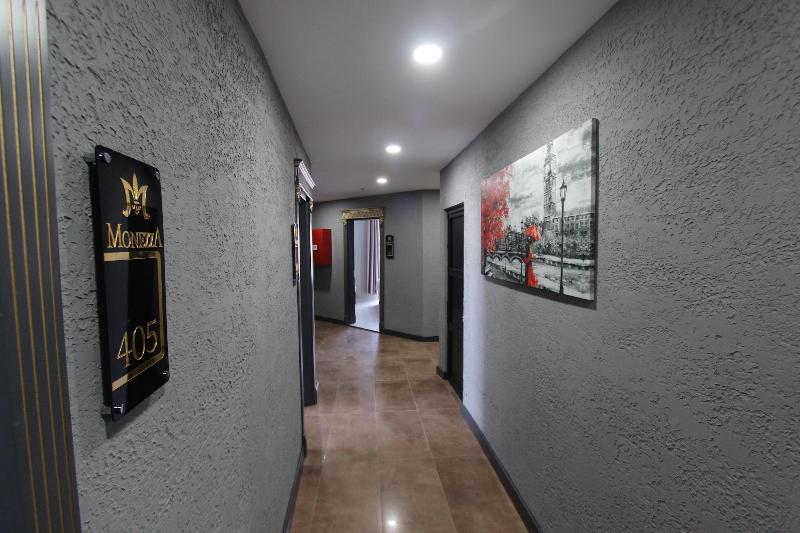 Monezza Hotel image