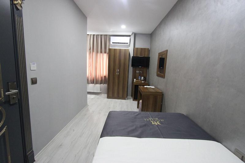 Monezza Hotel image