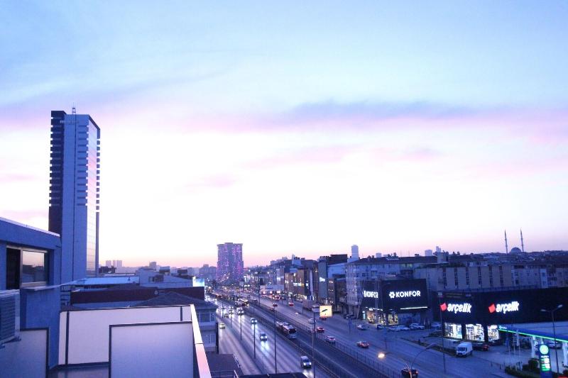 Monezza Hotel image