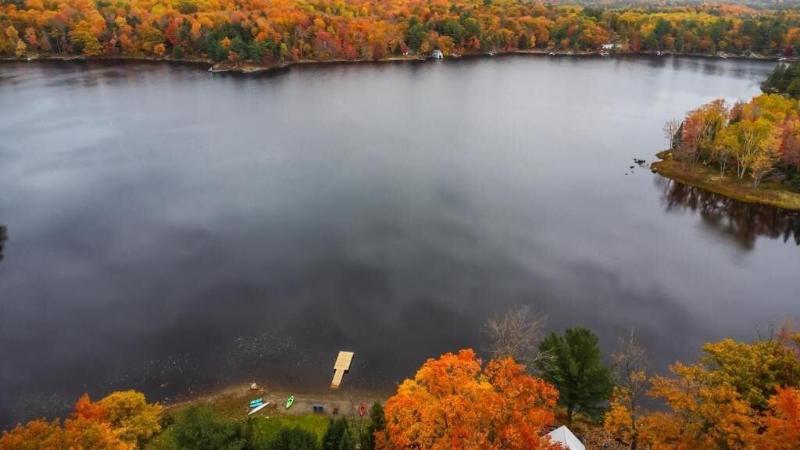 Muskoka Lake Cottages image
