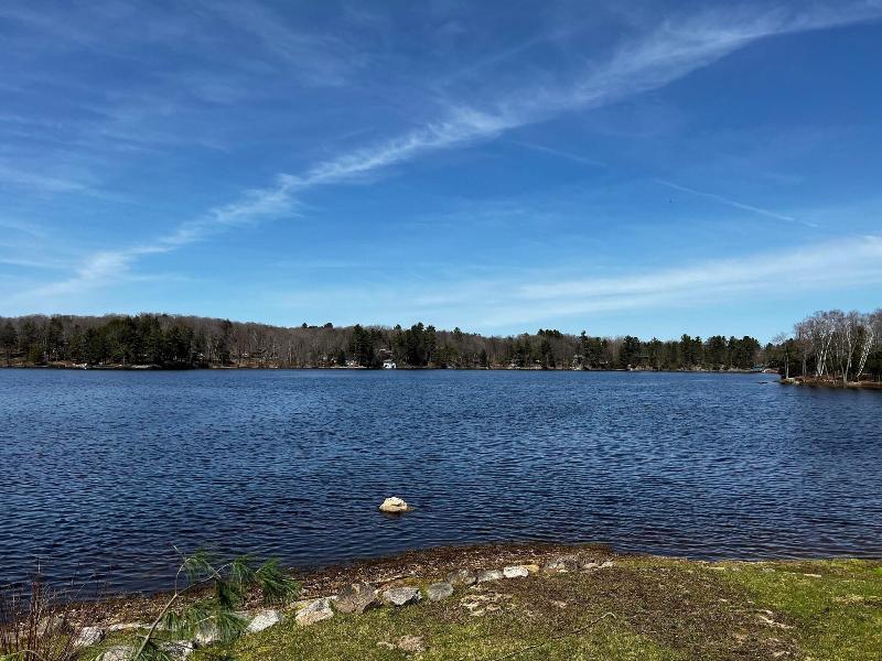 Muskoka Lake Cottages image