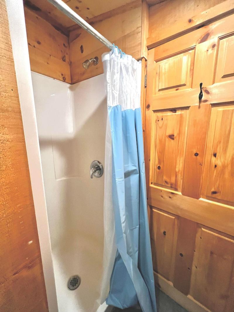 Muskoka Lake Cottages image