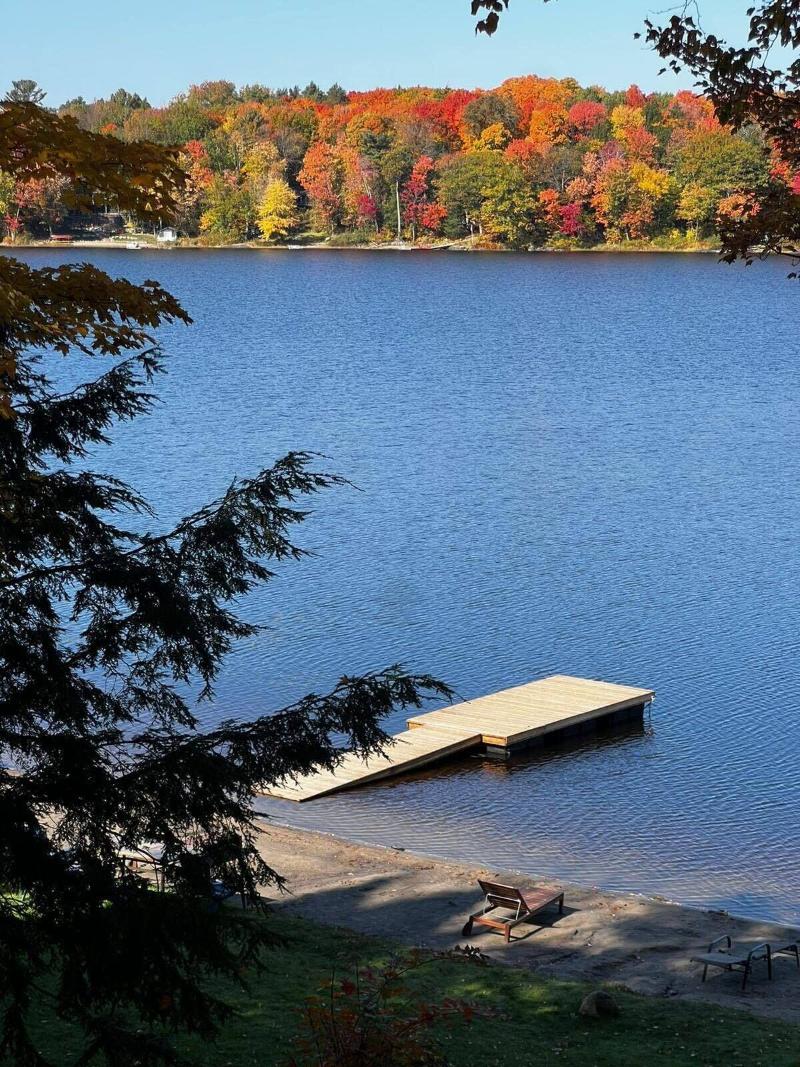 Muskoka Lake Cottages image