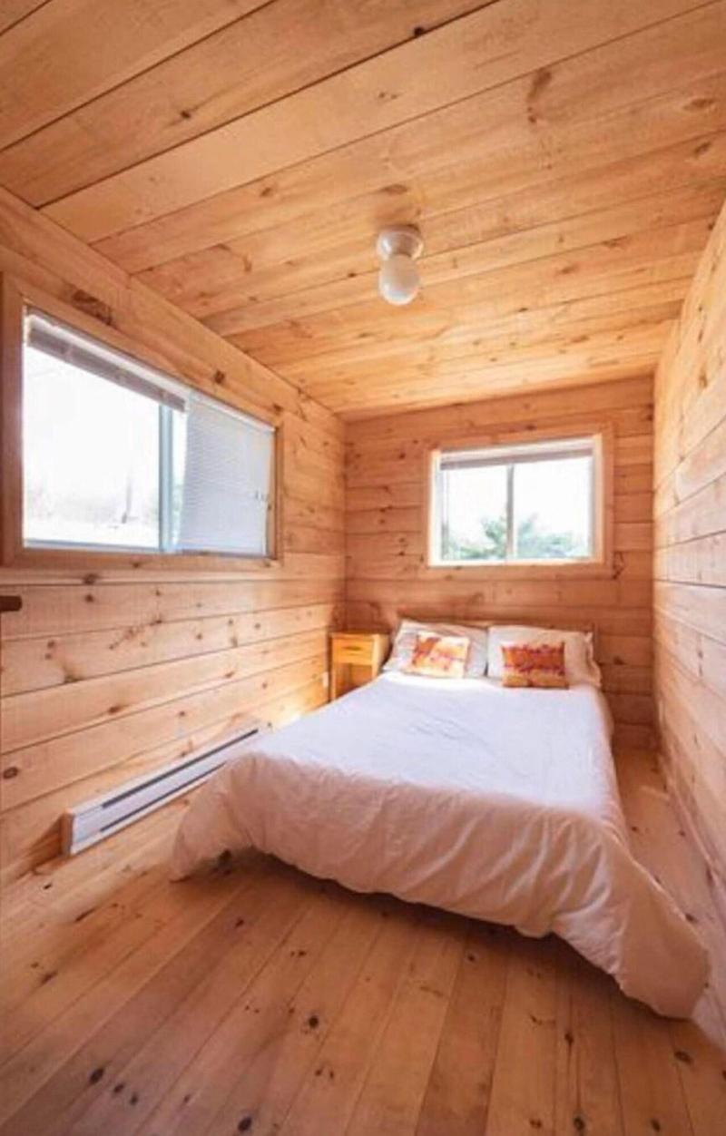 Muskoka Lake Cottages image