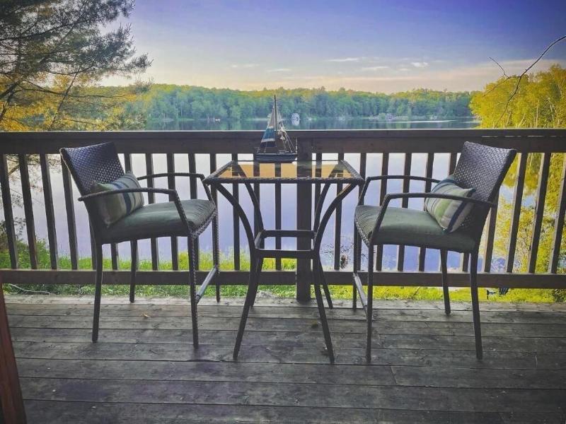 Muskoka Lake Cottages image