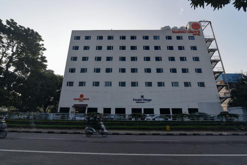 Mango Grove Hotel image