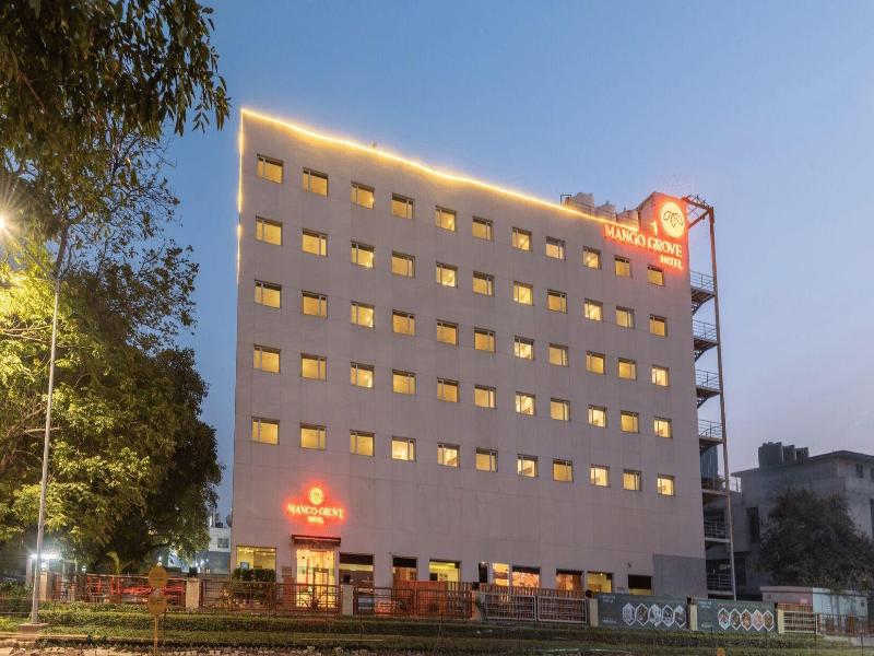 Mango Grove Hotel image