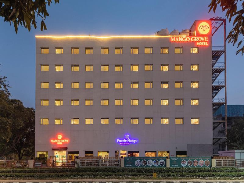 Mango Grove Hotel image