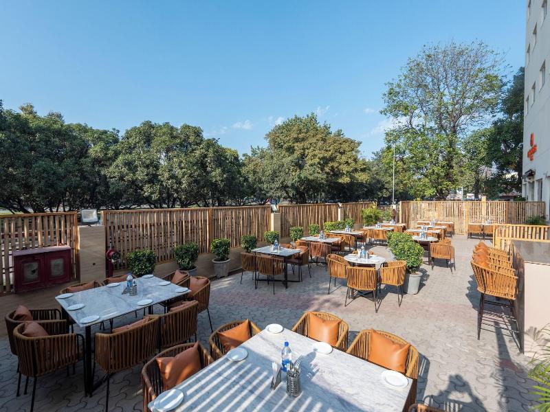 Mango Grove Hotel image