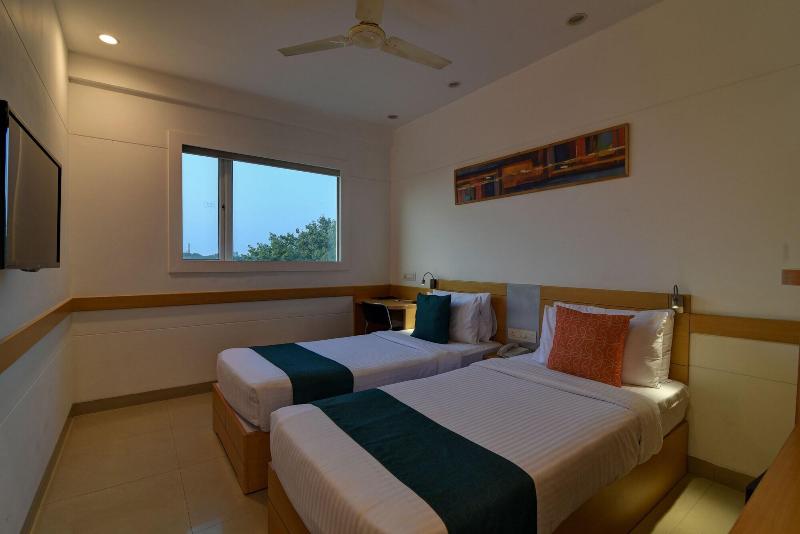 Mango Grove Hotel image