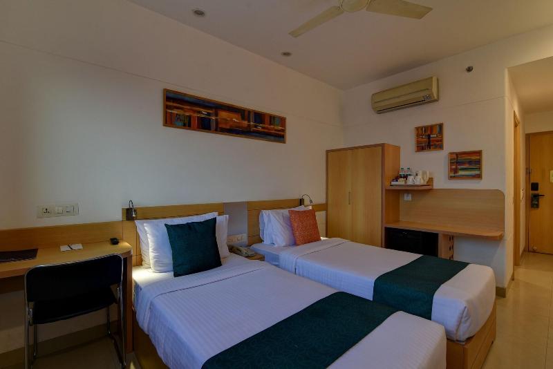 Mango Grove Hotel image