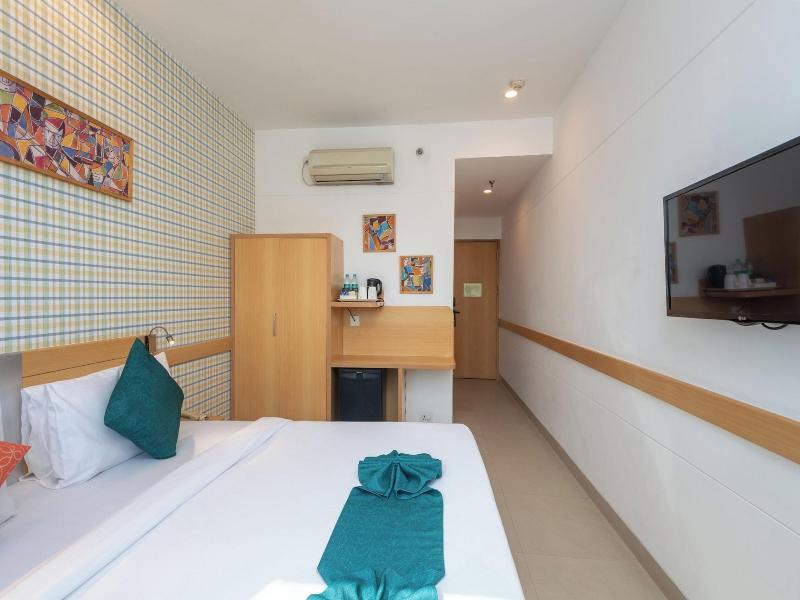 Mango Grove Hotel image
