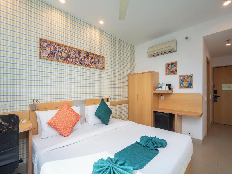 Mango Grove Hotel image