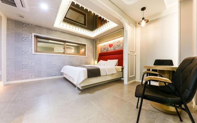 Yeonsan Golden Time Motel image